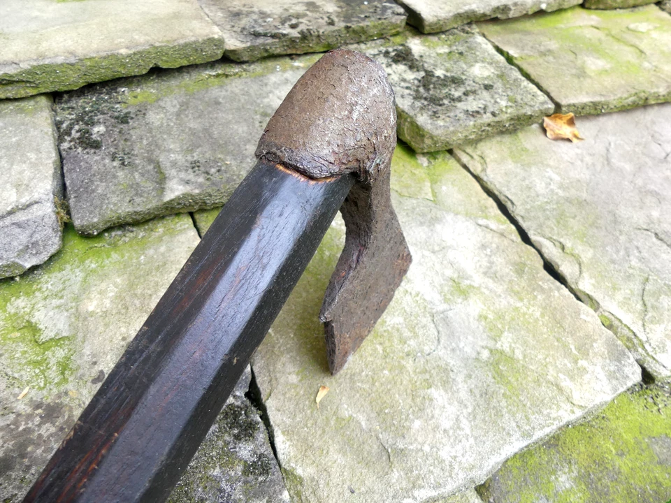 ARME D'HAST Medievale Veritable hache de guerre anglo normande 13em -14em - Photo 3/4