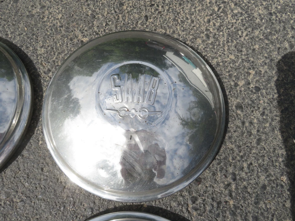 Juego de 4 tapacubos Saab Sonett 1960-1975 plato perro 99 95 ~ tapa de pobreza de 10" ~ de colección Foto 4 de 4