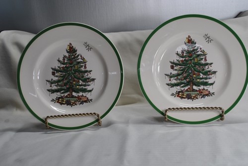 Spode CHRISTMAS TREE Dinner Plates - Set Of 2  Excellent 10 3/4"