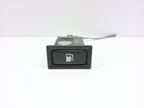 Toyota Avensis T250 Schalter Tankdeckel Tankklappe Tankentriegelung UST113957