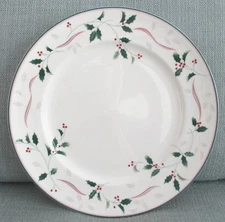 2 Christopher Stuart Holiday Splendor Holly Dinner Plates