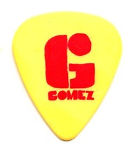 Gomez Ian Ball Single-Sided Yellow/Red Tour Guitar Pick