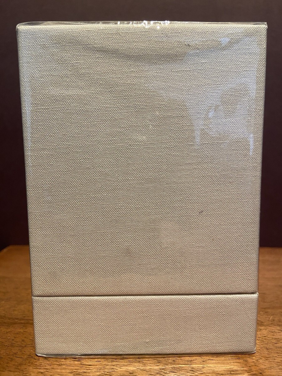 CRABTREE & EVELYN INDIA HICKS ISLAND LIVING SPIDER LILY 3.4 OZ