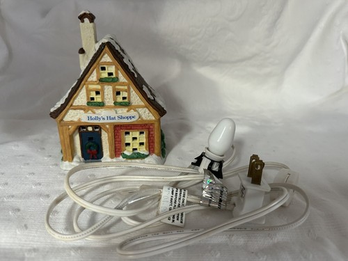 NOMA Holly’s Hat Shoppe Dickensville Collectibles porcelain lighted house 1995 - Picture 11 of 17