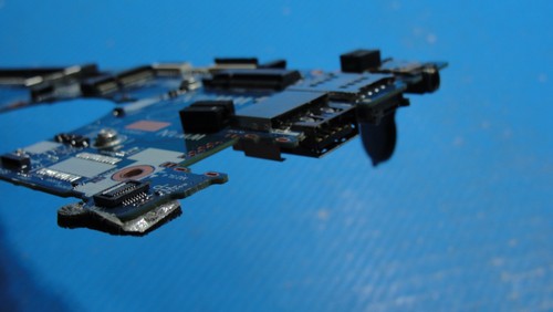 Placa madre Dell Latitude 5300 2 en 1 13,3" Intel i7-8665U 1,9 GHz YGMR8 5PW9V - Imagen 7 de 7