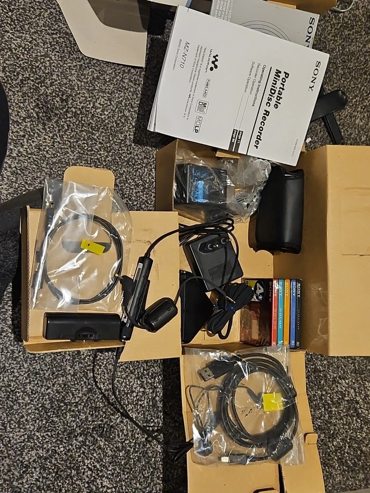 Sony Portable Mini Disc Player and Recorder MZ-N710 New In Box Never Opened - Image 4 of 4