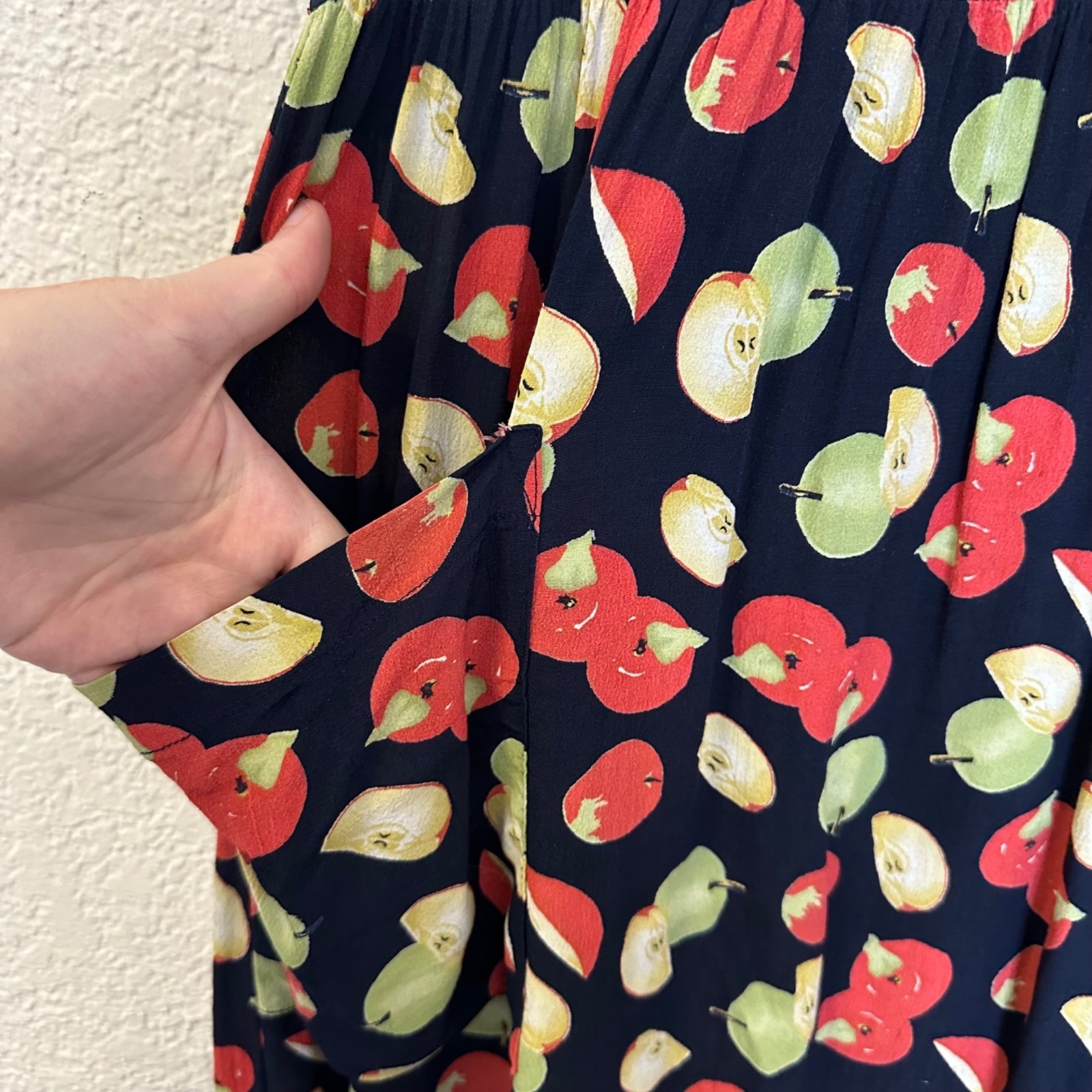 Basic Threads Santa Monica Apple Print Rayon 90s … - image 7