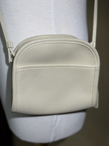 Vintage 90's Leather Coach Abbie Crossbody Bag GSC- 9017 in Bone