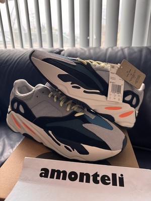 BRAND NEW ADIDAS YEEZY BOOST 700 - WAVE RUNNER - B75571 - SIZE 12