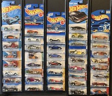 Hot Wheels Mix Lot of 40 Cars From Past To Present   A6