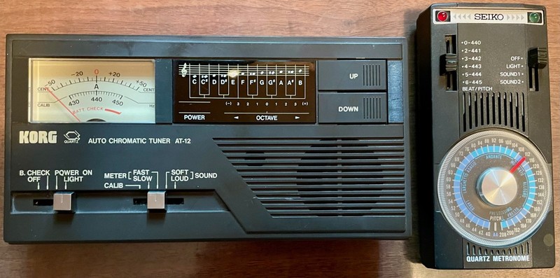 Korg AT-12 tuner and Seiko SOM-359 quartz metronome PARTS ONLY