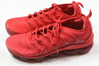 Nike Air VaporMax Plus Sneakers Mens 12 Triple Red Lace-Up CW6973