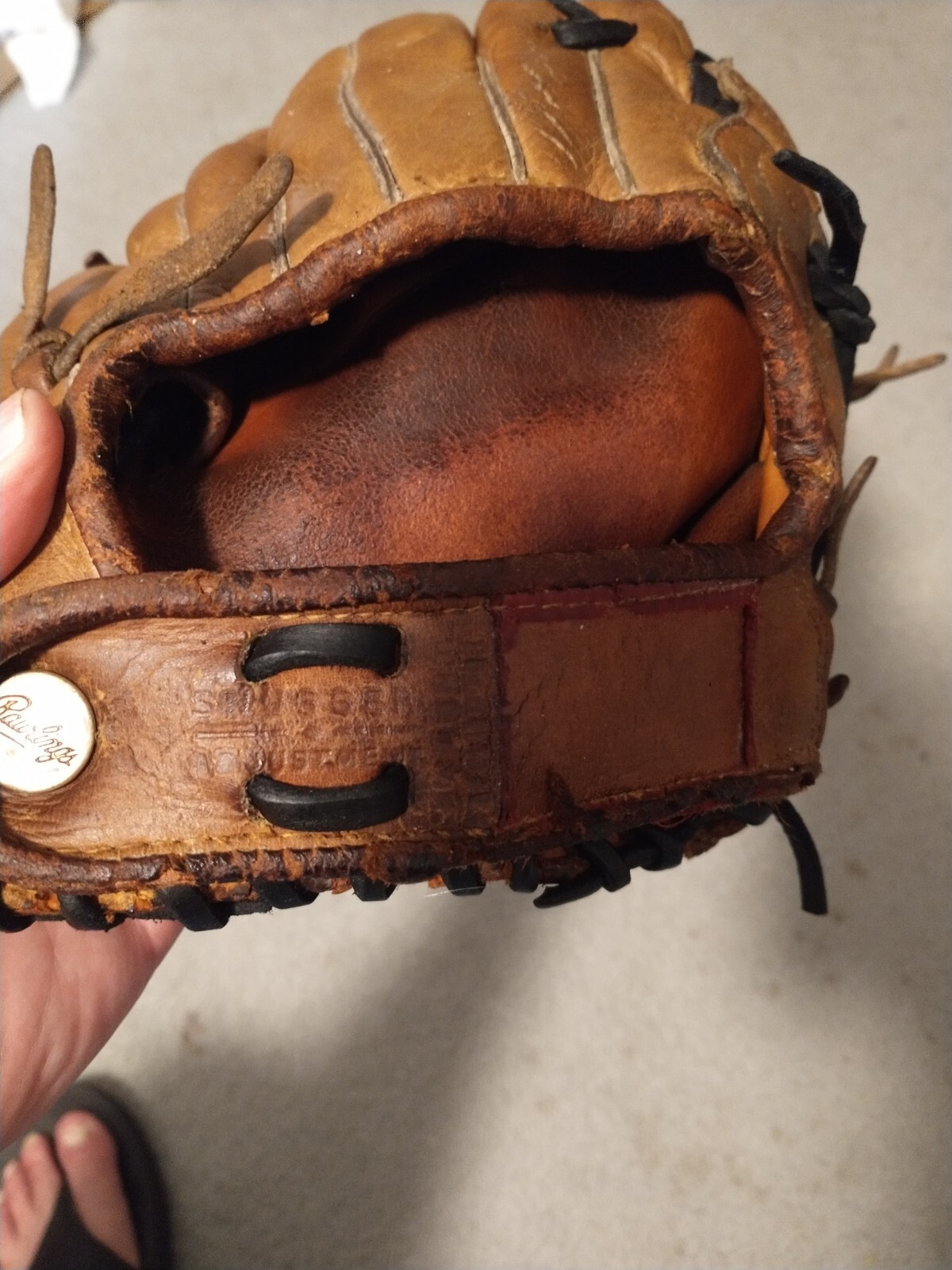 Vintage Rawlings Harvey Haddix HH Baseball Glove. Relaced And