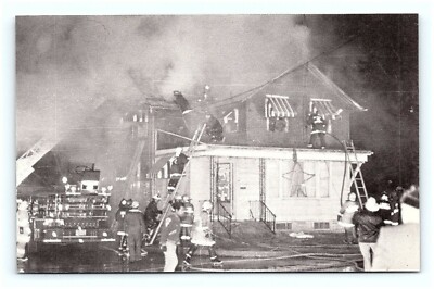 Postcard PA Harrisburg Highspire 1978 Merry Christmas House Fire Department #46