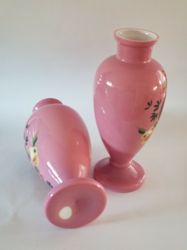 Pair Antique Bristol pink opaline glass vase hand painted flowers - Picture 6 of 9
