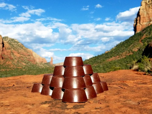  8 Red Rock Sedona Vortex Pucks - Orgonit® Tower Busters - Orgongenerator®  - Bild 1 von 11