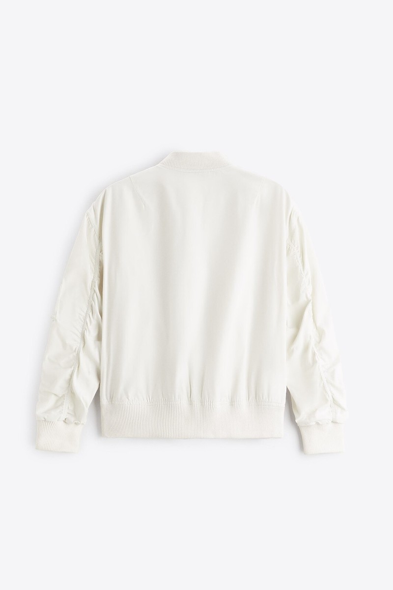 ☆ドイツ発*ZARA*新作*フーデッドネックZIPジャケット/WHITE☆ org.jpg
