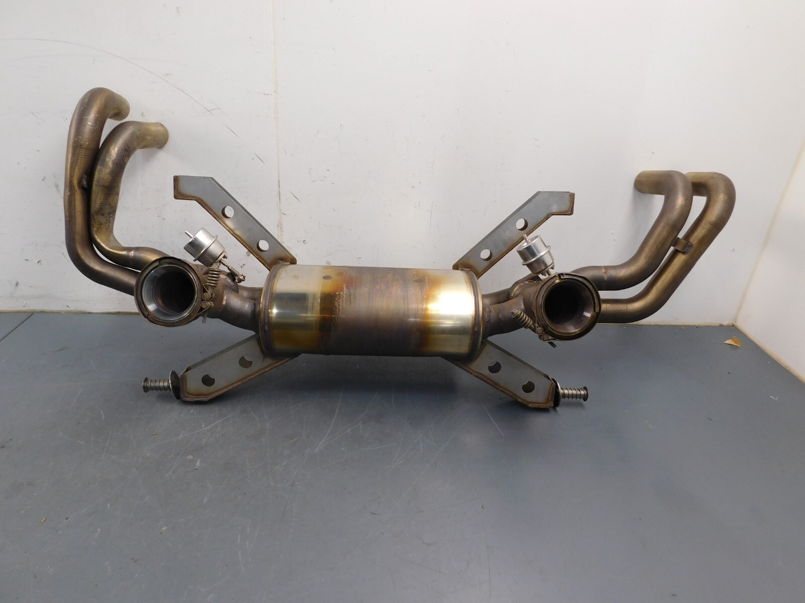 2018 17 18 20 Audi R8 V10 Plus Exhaust Valved Muffler / Pipes -** #2429 Y1