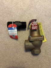 *NEW* WATTS 740030FS Pressure Safety Relief Valve 3/4" 30PSI