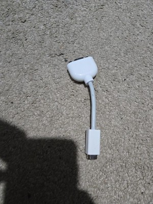 Apple VGA to Mini DVI Adapter