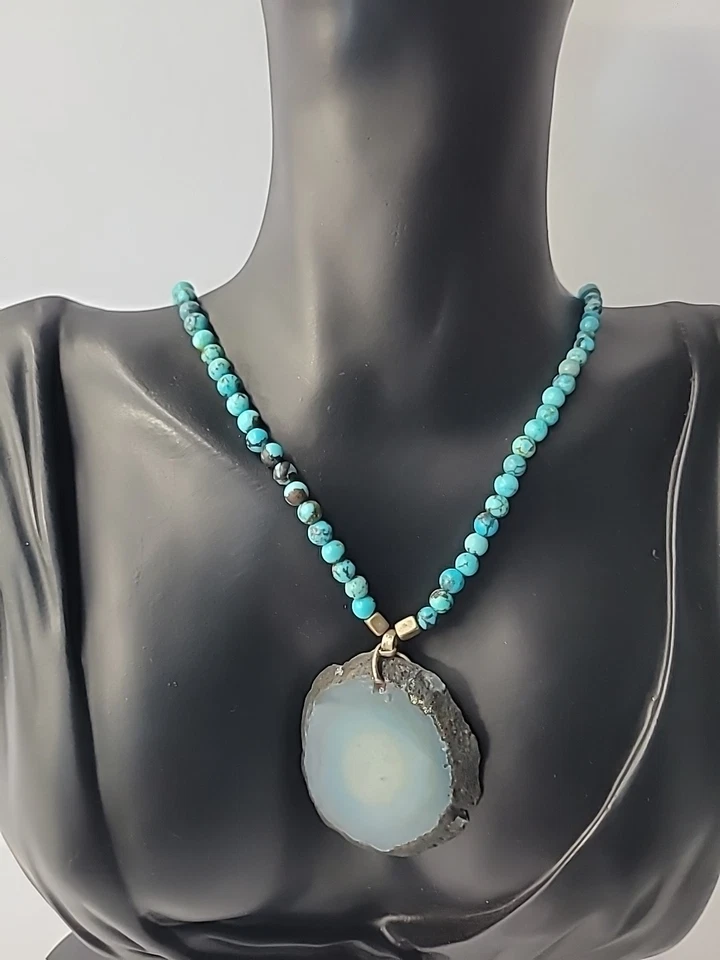 Vintage Sparkling Sage Blue Stone Beaded Necklace Blue Agate Slice Pendant - Image 3 of 4