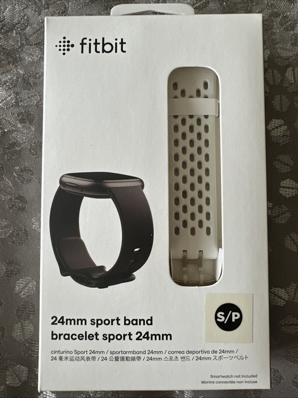 Fitbit Smartwatch Sport Band in Frost White Size 24mm S/P New In Sealed Box