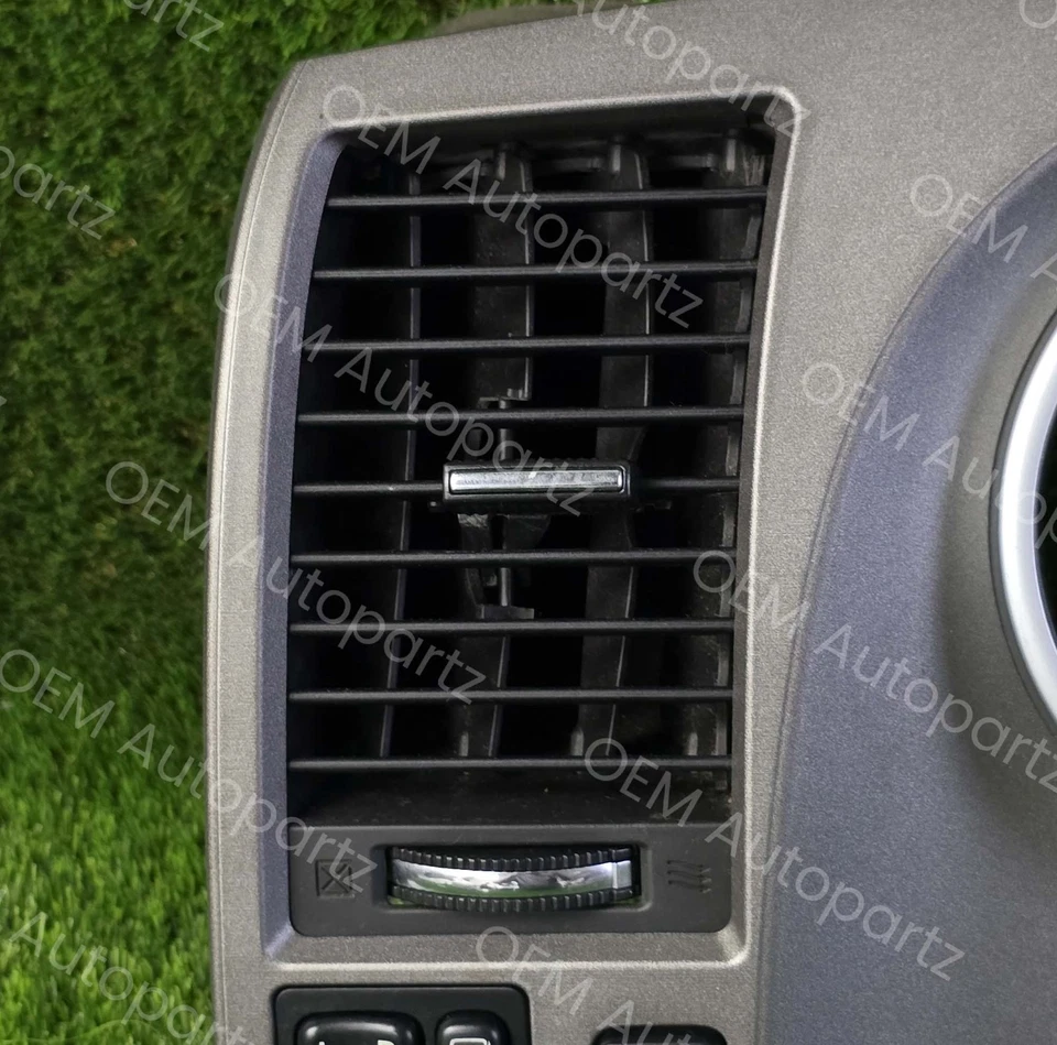 Panel de instrumentos de tablero Toyota Tundra Sequoia 2007-2017 bisel de color gris OEM usado Foto 3 de 4