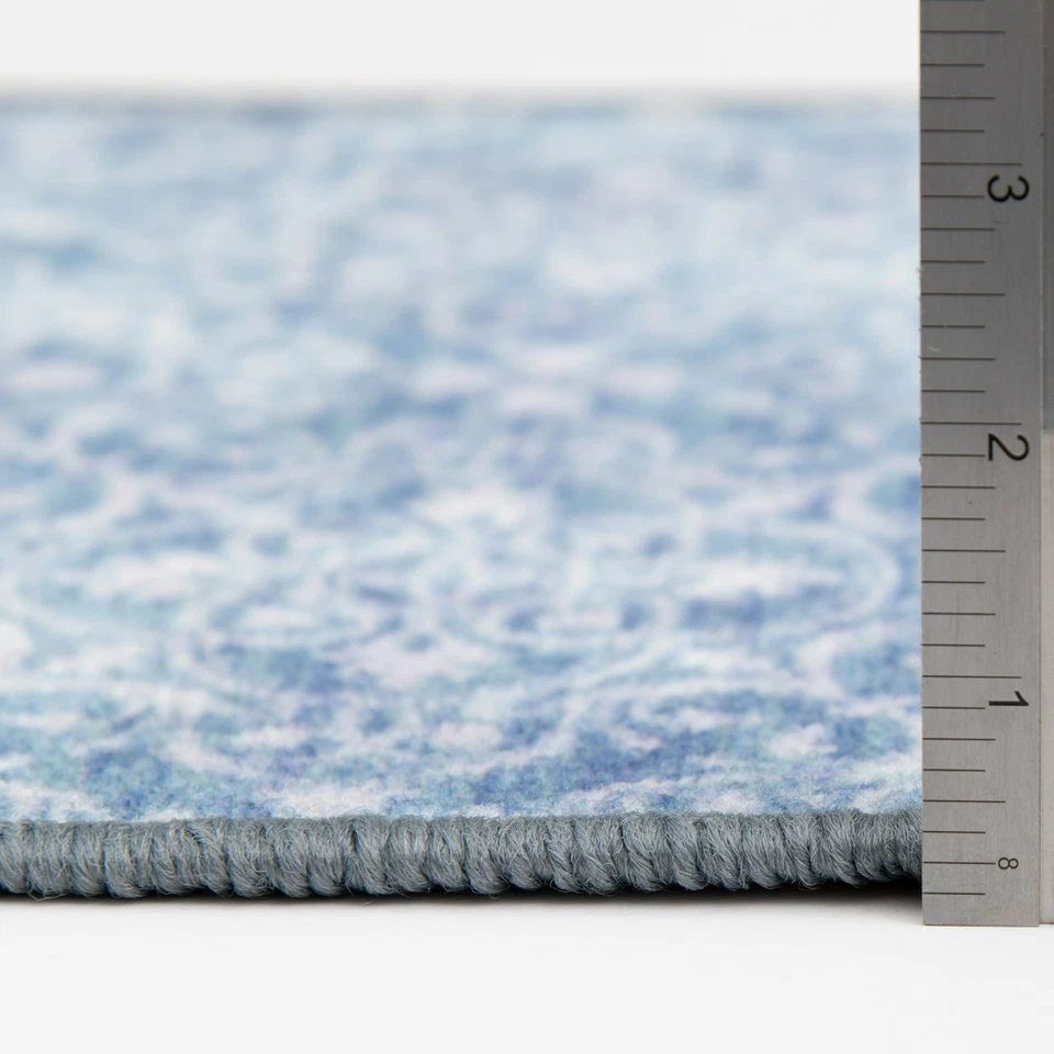 Tapete de corredor Mainstays Medallion 20"x60" azul-petróleo tapete interno tapete de corredor - Imagem 4 de 4