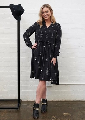 HARVEST LANE 12 Remy Magic Dress Long Sleeve Pockets Witch Whimsy Goth Alt Girl
