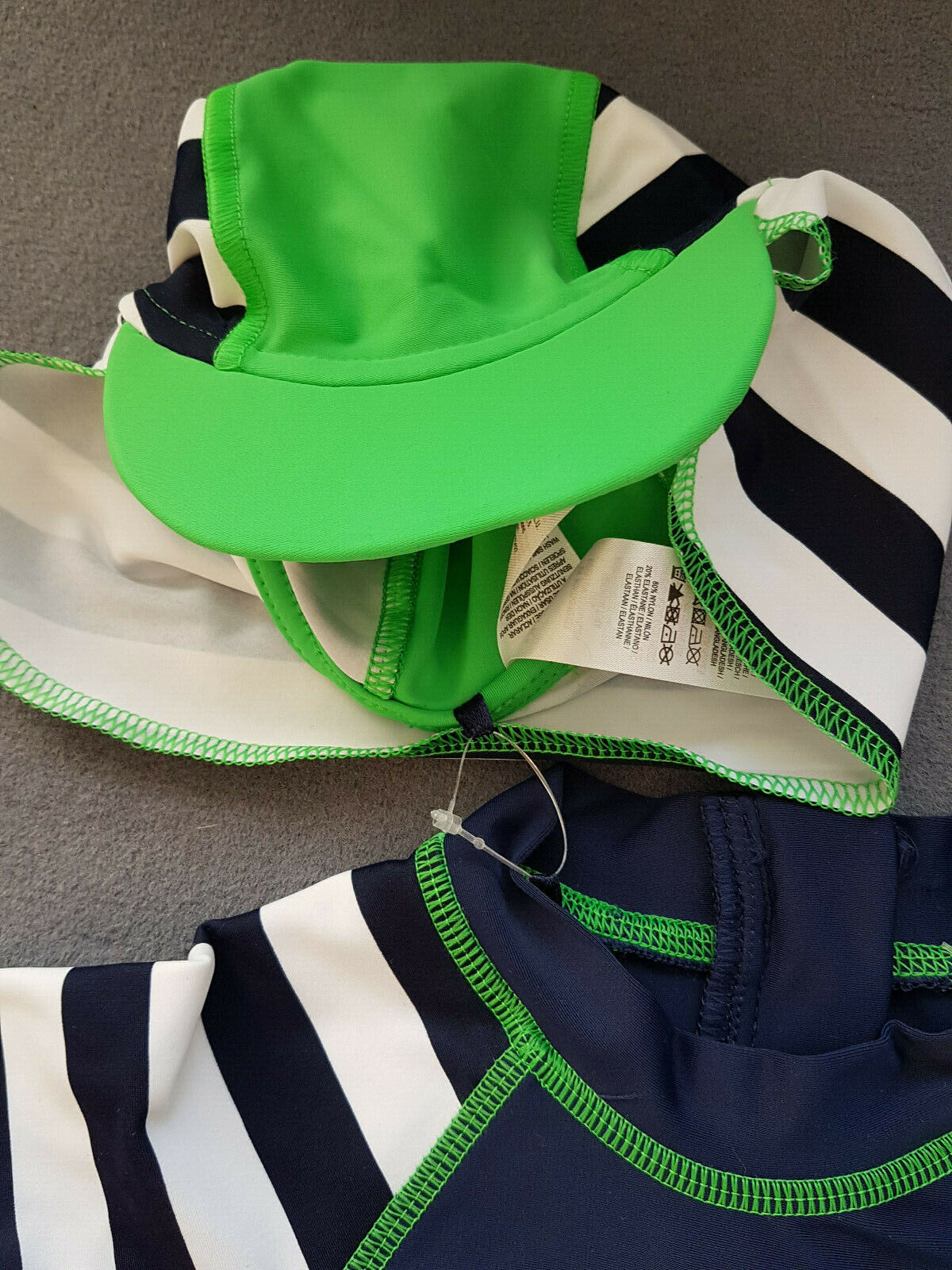 2teilig UV-Schutz 50 Schwimmanzug Baby Mütze Hut Nackenschutz 68 74 80 86