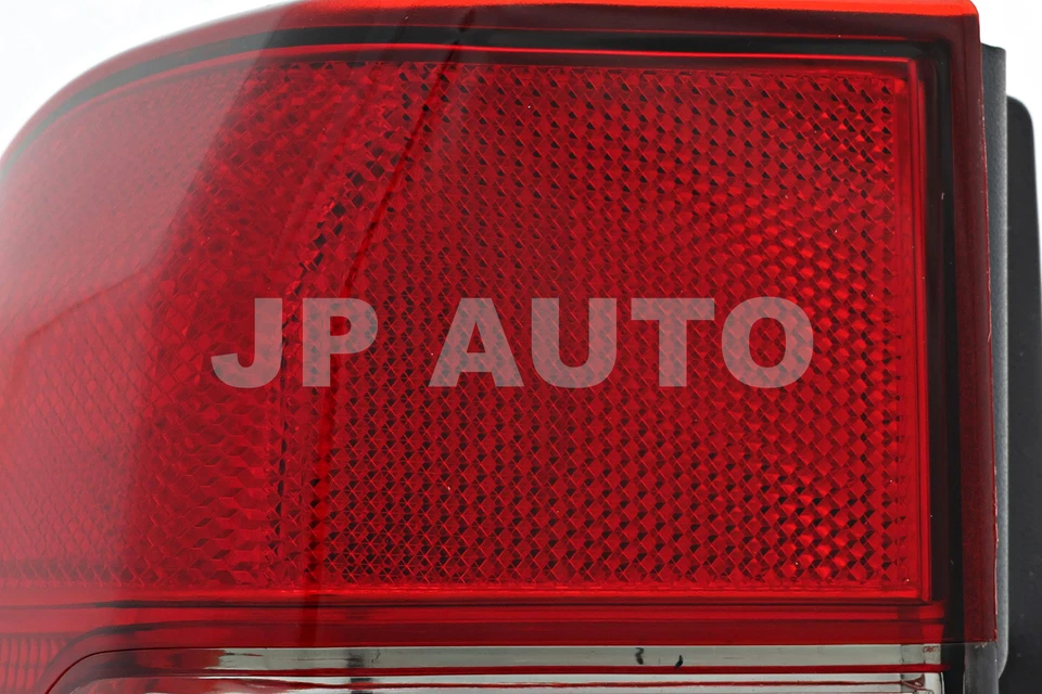 Juego de luces traseras para Nissan Xterra 2000-2001 lado conductor y pasajero Foto 2 de 4