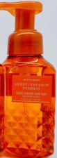 BATH  BODY WORKS WHITE BARN SWEET CINNAMON PUMPKIN GENTLE FOAMING HAND SOAP