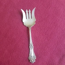 STERLING SILVER FISH SERVING FORK 5 1/4”  Late Victorian Mechanics Sterling Co