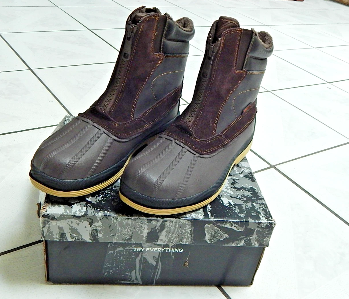 NORTIV 8 Men's Insulated Waterproof Winter Snow Boots 170410-W, New Open Box Sz9