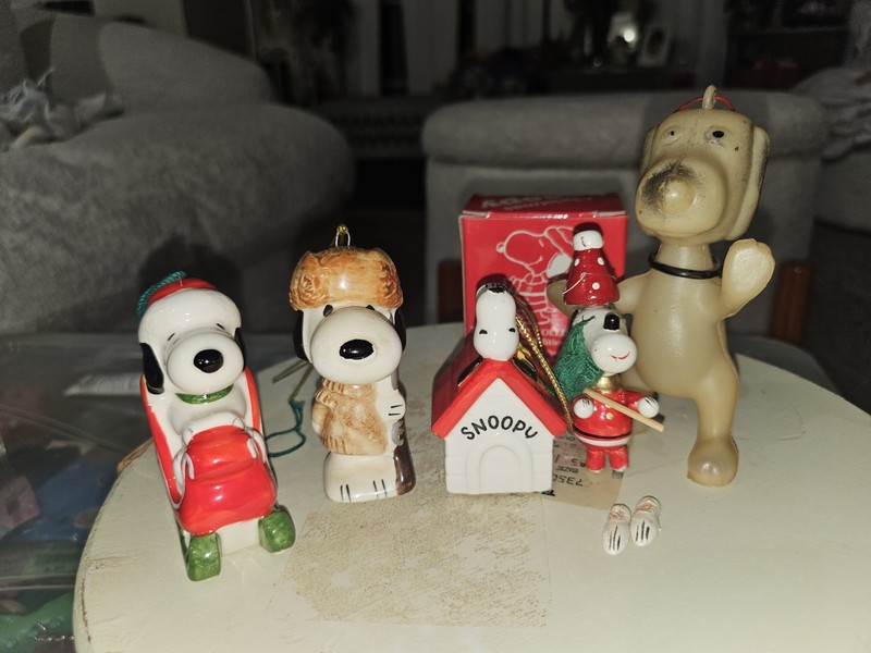 Peanuts Snoopy Christmas Ceramic Ornament Multicolor Hanging Decoration