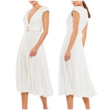 Mac Duggal NWT Satin Pleated Cap Sleeve Belted A Line Dress Size 4 White V-Neck