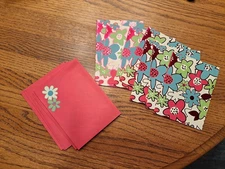 Bright Pink Fun Flowers Set of 7 Blank Note Cards with Colored Envelopes