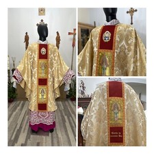 GOLD VESTMENT CHASUBLE  STOLE BABY JESUS