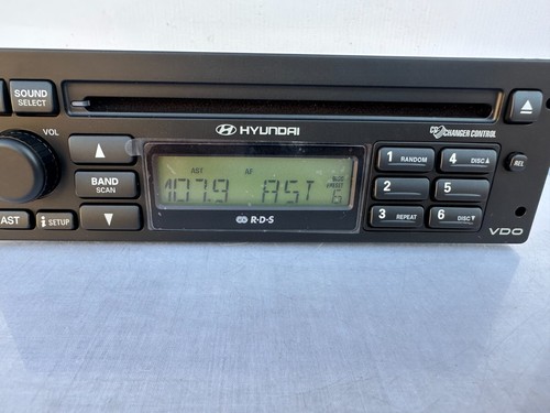 Hyundai Coupe Radio Stereo CD Player RDS VDO Genuine NEW Unused 79DC631/97 - Picture 3 of 15