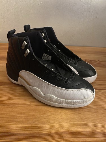 Size 9.5 - Air Jordan 12 OG 1997 Playoffs - Picture 2 of 6