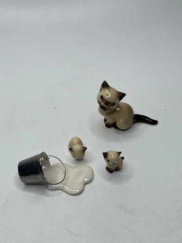 Set of 4 Miniature Siamese Kittens & Spilled Milk Figurine Cute Decor