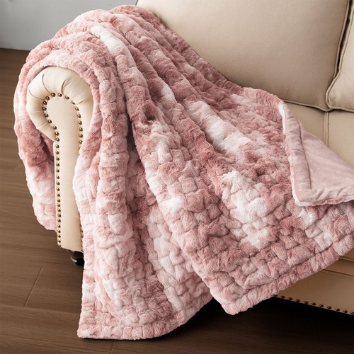 50x60" Faux Fur Throw, super soft, Machine Washable - Picture 19 of 24