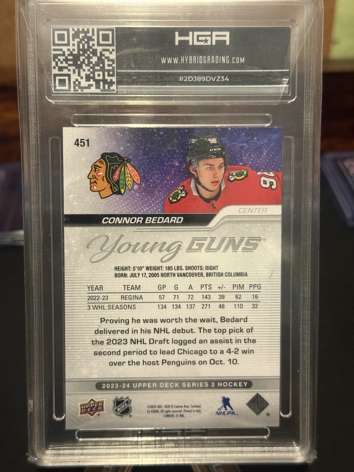 2023-24 Upper Deck Young Guns Connor Bedard HGA 10 view 2