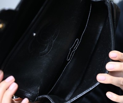 Chanel Vintage 90s Classic Small Double Flap Bag in Black | eBay