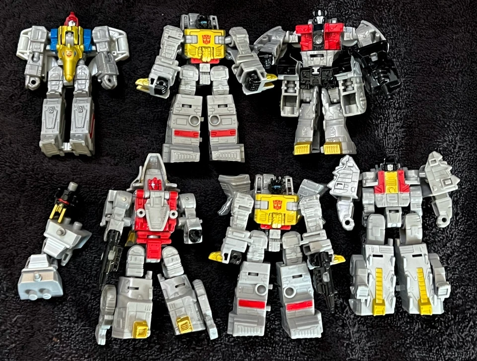 DINOBOT VOLCANICUS LOT • LEGACY EVOLUTION CORE TRANSFORMER SERIES - Image 2 of 4