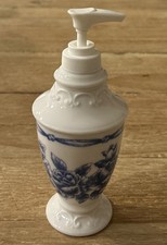 Martha Stewart Everyday Ceramic Soap Lotion Dispenser French Country Blue Roses