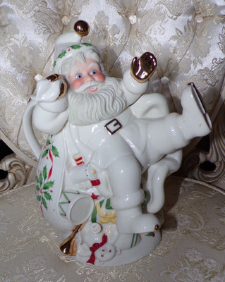 Lenox Holiday Santa Collection Santa Skates to a New Millenium with Original Box