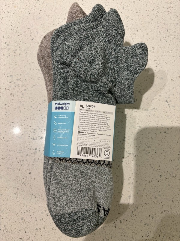Bombas Men’s Large No-Show Athletic Socks Cushioned Seamless Toe 1 Pair