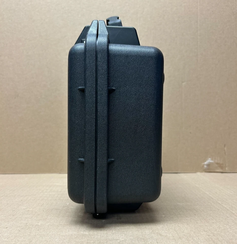 [NEW] (1200-000-110) Pelican 1200 Protector Case (With Foam) - Image 2 of 4