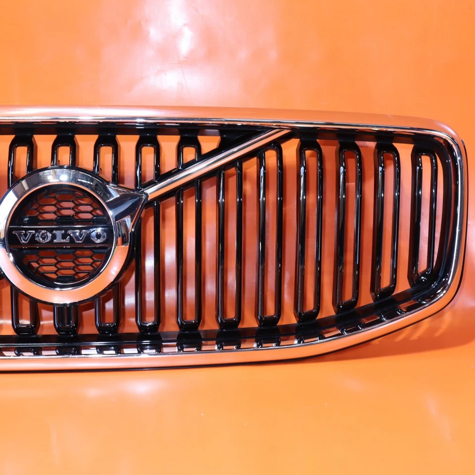 Parrilla Volvo XC60 2018 2019 2020 2021 XC 60 31425532 TURBO OEM Foto 4 de 4